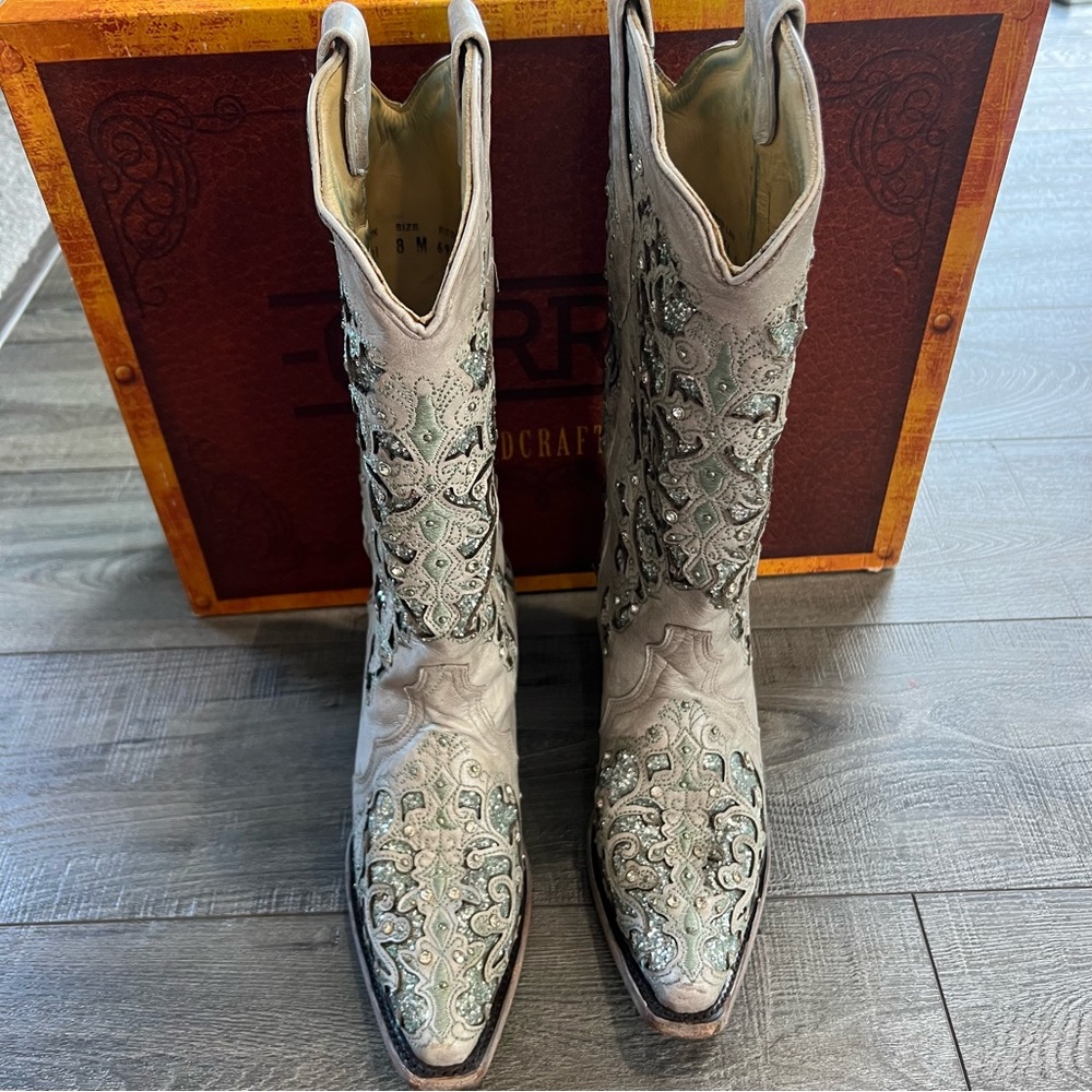 White/turquoise glitter Corral Boots